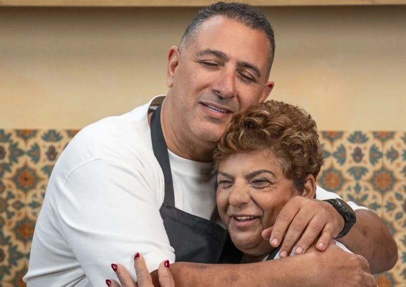 曾被哈马斯劫持的瑞秋·埃德里表示，其力量来源于家人的支持、对造物主的信仰以及每日的感恩。 ...