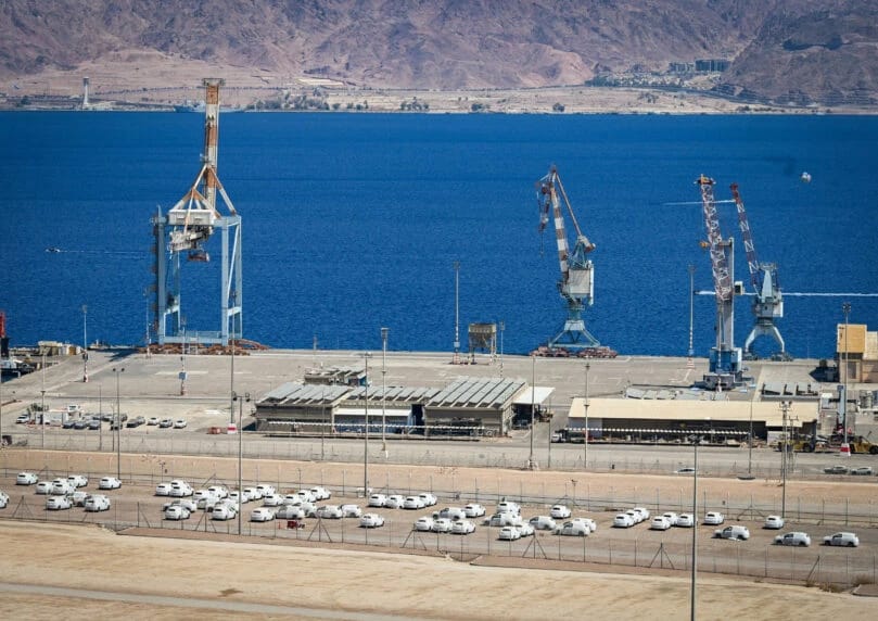 为了绕过红海胡塞武装的封锁，埃拉特港的股东们着手建立一家独立的航运公司，租赁船舶从东方进口车辆。此举 ...