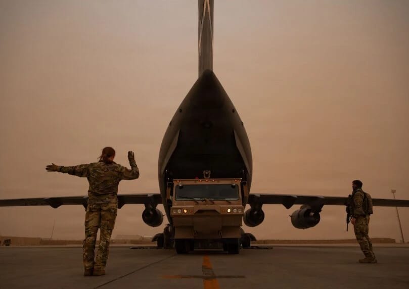 五角大楼向国会报告，前六天美军对伊朗的战争开销至少为113亿美元，预计随着进一步开支计算还将增加。 ...