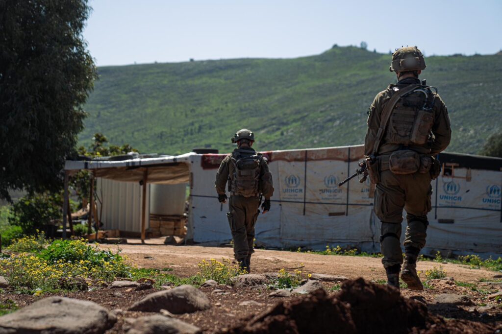 以色列国防部长卡茨宣布，在确保北部安全前黎巴嫩居民不会返回利塔尼河以南，并将在黎巴嫩采用“拉法模式” ...